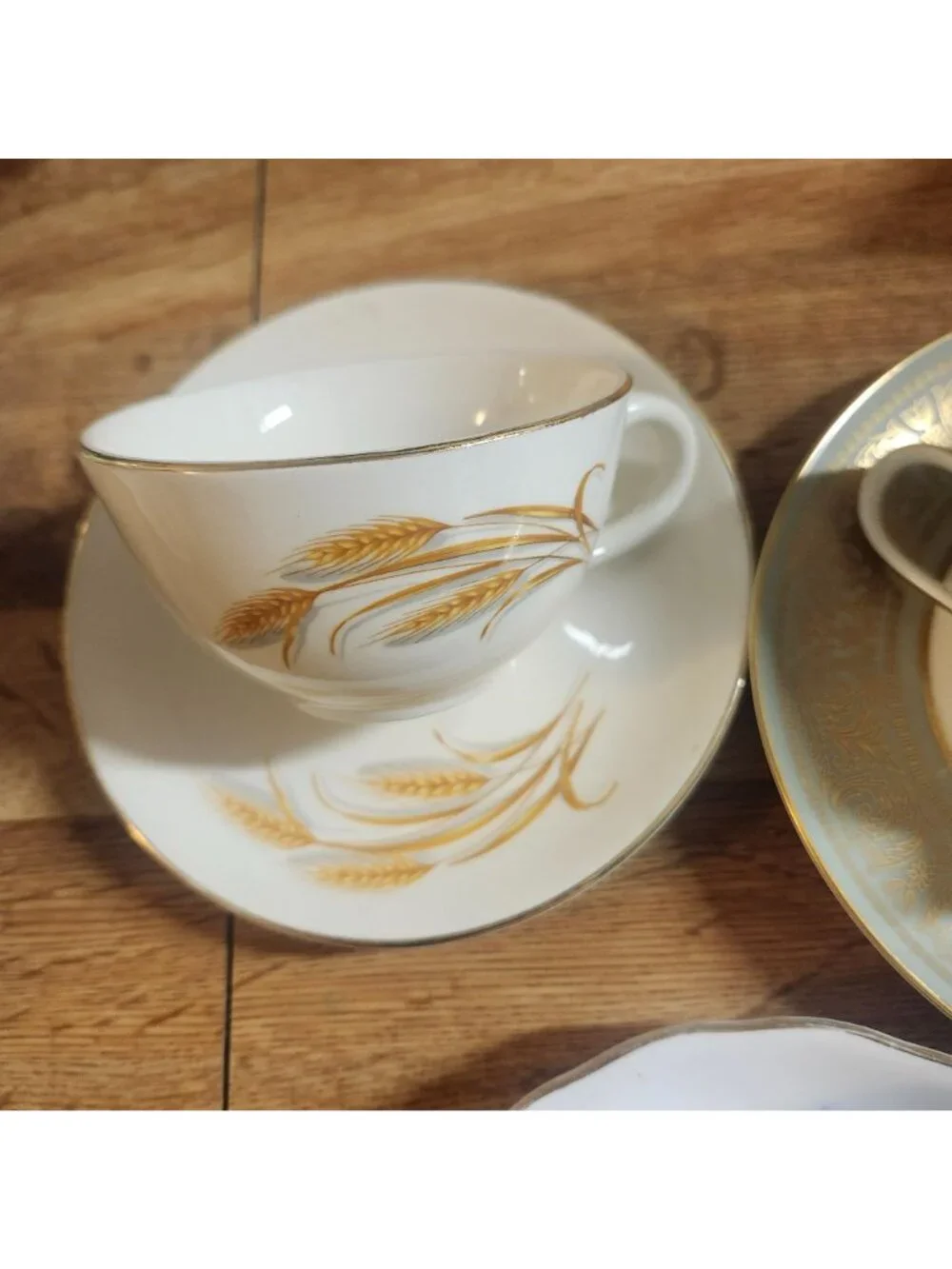 6 Sets Mismatched China Tea Cups & Saucers, Green & Gold
